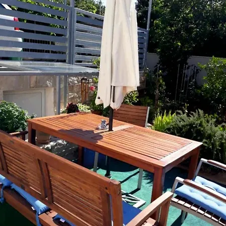Vanesa Apartment